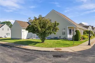 145 Boylston Dr, Cranston, RI 02921 - Photo 5