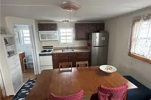 240 Cards Pond Rd, South Kingstown, RI 02879 - Photo 7