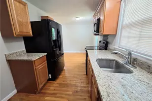 23 Shortway Dr, West Warwick, RI 02893 - Photo 17