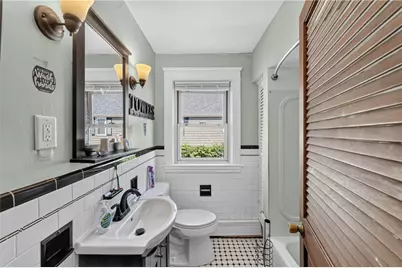 27 Ferncrest Boulevard, North Providence, RI 02911 - Photo 11