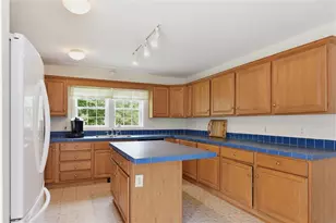 2037 Crandall Rd, Tiverton, RI 02878 - Photo 9