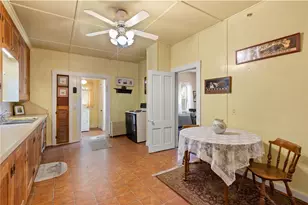 51 Underwood Ln, Middletown, RI 02842 - Photo 7