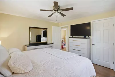 22 Pennsylvania Avenue, Warren, RI 02885 - Photo 11