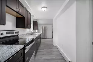 15 Forrest St, Warwick, RI 02889 - Photo 5