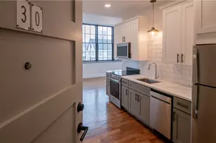 15 Cranston Ave, Newport, RI 02840 - Photo 5