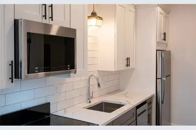 15 Cranston Avenue #30, Newport, RI 02840 - Photo 9