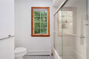 165 Lynn Cir, East Greenwich, RI 02818 - Photo 29