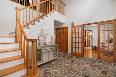 165 Lynn Circle, East Greenwich, RI 02818 - Photo 5