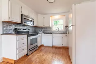 15 Gage St, Warwick, RI 02889 - Photo 3