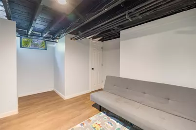 249 8th Street #2, Providence, RI 02906 - Photo 25