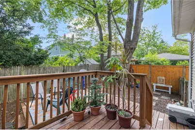 249 8th Street #2, Providence, RI 02906 - Photo 31