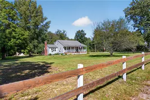 251 Buxton St, North Smithfield, RI 02896 - Photo 1