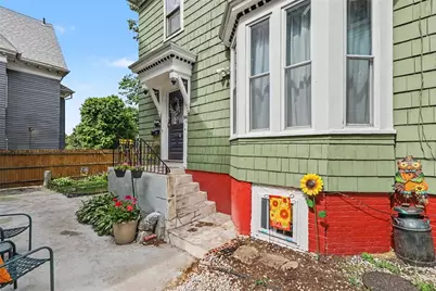 84 Doyle Avenue, Providence, RI 02906 - Photo 23