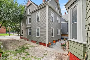 84 Doyle Ave, Providence, RI 02906 - Photo 21