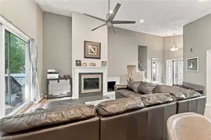 112 Shady Hill Dr, West Warwick, RI 02893 - Photo 5