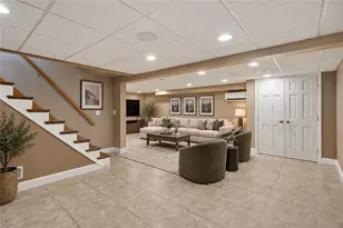 20 Moswansicut Dr, Johnston, RI 02919 - Photo 31