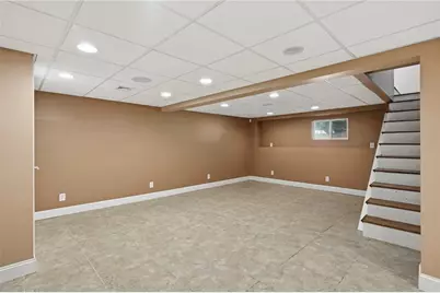 20 Moswansicut Drive, Johnston, RI 02919 - Photo 35