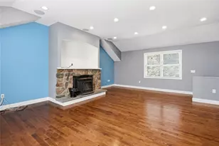 20 Moswansicut Dr, Johnston, RI 02919 - Photo 17