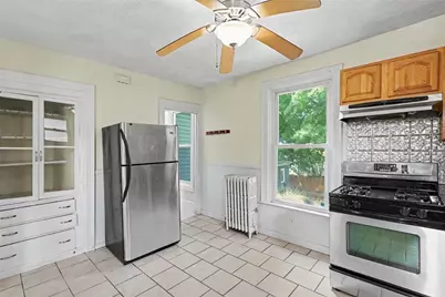 88 Doyle Avenue, Providence, RI 02906 - Photo 25