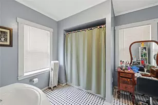 88 Doyle Ave, Providence, RI 02906 - Photo 17