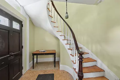 88 Doyle Avenue, Providence, RI 02906 - Photo 7