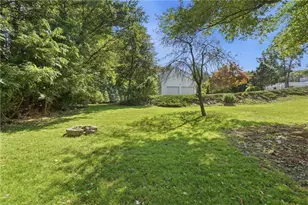 310 New River Rd, Lincoln, RI 02838 - Photo 37