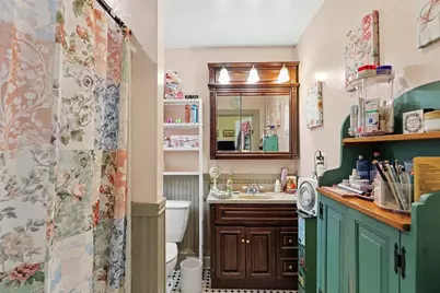 84 Doyle Avenue, Providence, RI 02906 - Photo 35
