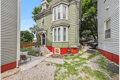 84 Doyle Avenue, Providence, RI 02906 - Photo 5