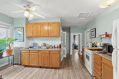 84 Doyle Avenue, Providence, RI 02906 - Photo 23