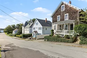 56 Lawton Ave, Tiverton, RI 02878 - Photo 3