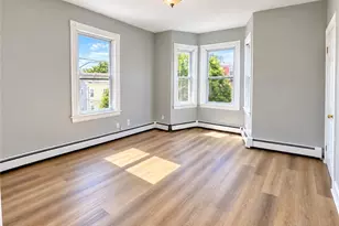 74 Sutton St, Providence, RI 02903 - Photo 3