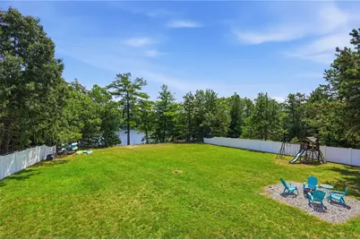 1566 Victory Highway, North Smithfield, RI 02896 - Photo 23