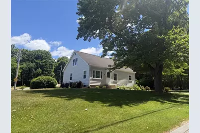 2 Broadway, Woonsocket, RI 02895 - Photo 5