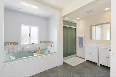 27 Ocean View Drive, Middletown, RI 02842 - Photo 31