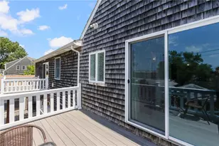 27 Oceanview Dr, Middletown, RI 02842 - Photo 35