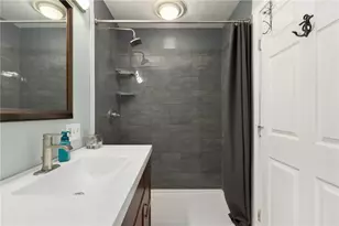 27 Oceanview Dr, Middletown, RI 02842 - Photo 23