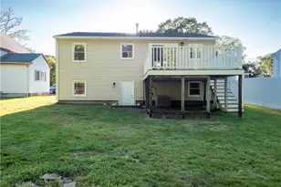 64 Perkins Ave, Cranston, RI 02910 - Photo 31