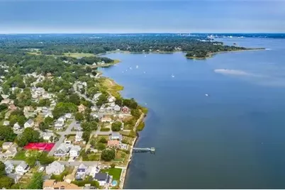 35 Bellman Avenue, Warwick, RI 02886 - Photo 29