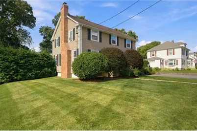 698 High Street, Cumberland, RI 02864 - Photo 45