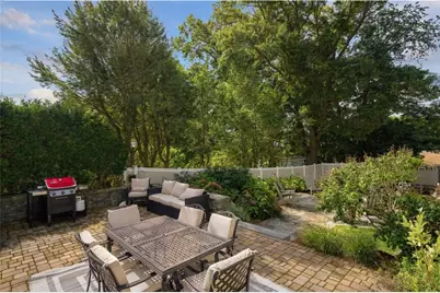 698 High Street, Cumberland, RI 02864 - Photo 39
