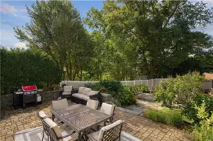 698 High St, Cumberland, RI 02864 - Photo 39