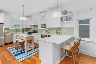 46 Corne St, Newport, RI 02840 - Photo 11