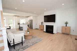50 Bunker Hill Crossing, Portsmouth, RI 02871 - Photo 7