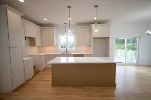 50 Bunker Hill Crossing, Portsmouth, RI 02871 - Photo 17