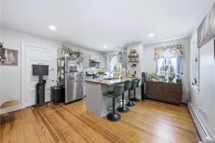 27 Barney St, Warren, RI 02885 - Photo 3