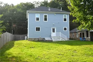 20 Whitford St, Coventry, RI 02816 - Photo 7