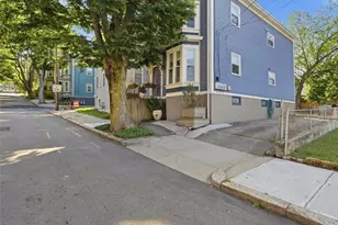81 Jenkins St, Providence, RI 02906 - Photo 29