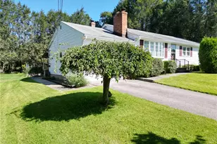 10 Brookdale Dr, Hopkinton, RI 02804 - Photo 3