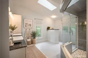 40 Lazywood Ln, Tiverton, RI 02878 - Photo 11