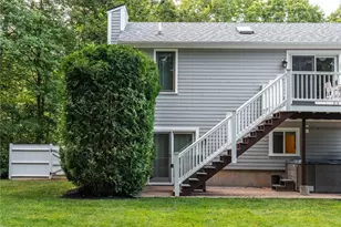 40 Lazywood Ln, Tiverton, RI 02878 - Photo 37